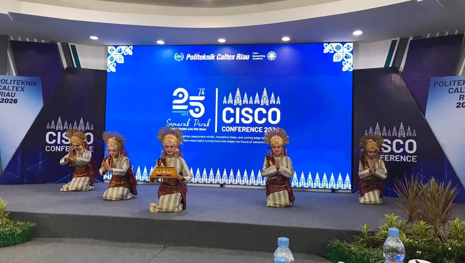 Mengukir Masa Depan Talenta Digital Indonesia di Cisco Conference 2026